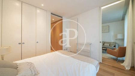 Piso de alquiler en Calle de Génova, Almagro - Photo 4