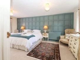 2 bedroom detached house to rent - Photo 2