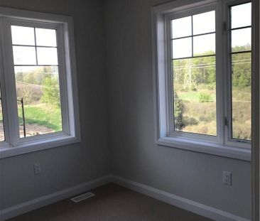 For Lease - 1169 Garner Road Unit# 38, Hamilton, Ontario - Photo 5