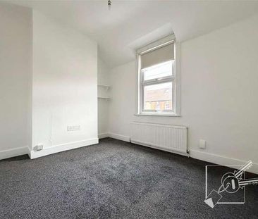 All Saints Road, Gravesend, Kent, DA11 - Photo 4