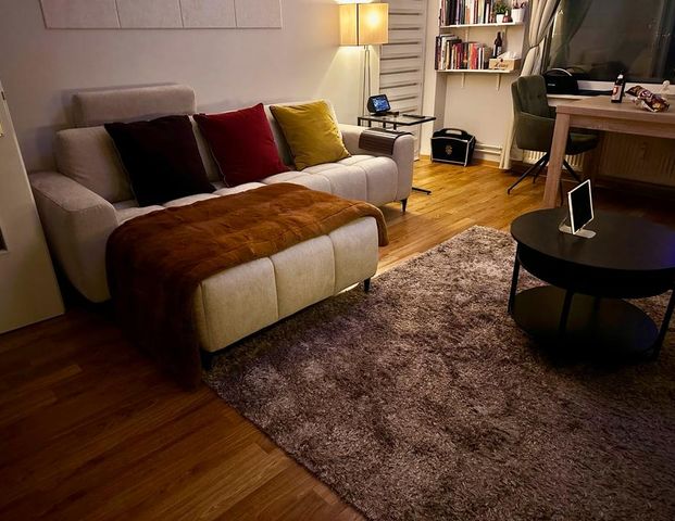 Stilvolle & moderne Wohnung auf Zeit im Dezember & Januar - Photo 1