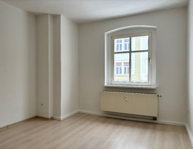 Altbau! 4-Raum-Wohnung in der Spremberger Vorstadt zu vermieten! - Foto 1