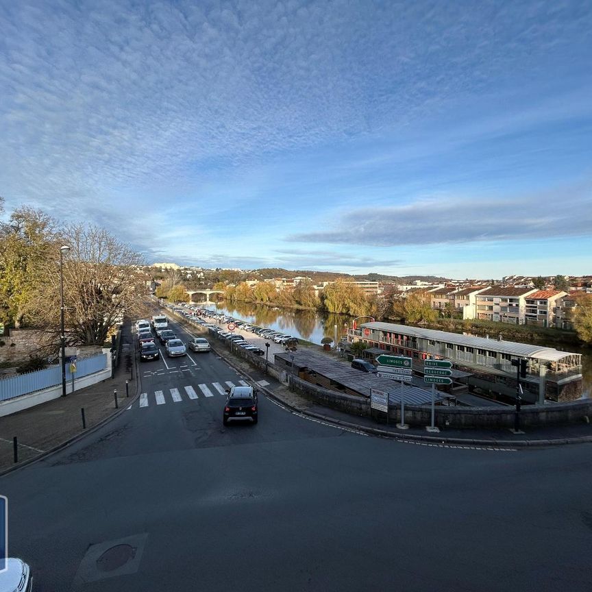 Location Appartement 2 pièces 44m² PERIGUEUX 24000 - Photo 1