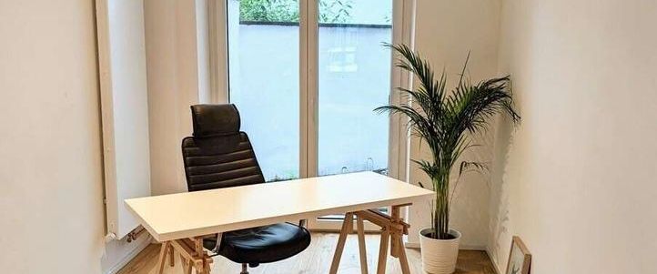 Stadtvilla mit Altbaucharme in perfekter Lage! - Foto 1