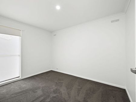 Lovely Presented 2 Bedroom Home - Photo 4