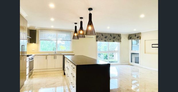 Modern and Spacious Dual Living - Photo 1