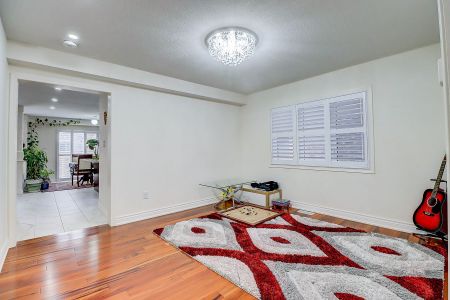 For Lease - 58 Barnfield Crescent Unit# Main, Ajax, Ontario - Photo 4