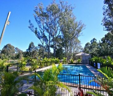 Modern 3 Bedroom Townhouse - Fully Air Conditioned - Photo 3