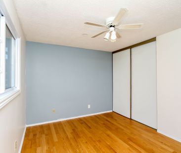 For Lease - 1210 Bordeau Grove, Orleans - Convent Glen and Area, On... - Photo 2