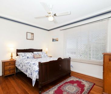 SPACIOUS 3 BEDROOM HOME IN ASPLEY - Photo 5