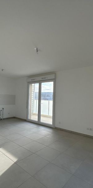 Location Appartement 2 pièces 51m² MONTEUX 84170 - Photo 1