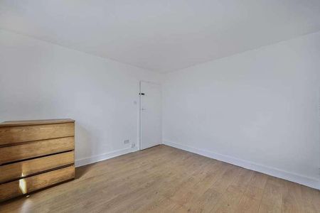 Conway Grove, Acton, W3 - Photo 4