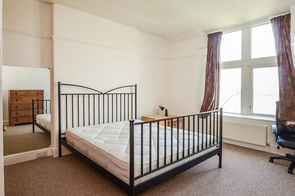 3 bedroom house share to rent - Photo 1