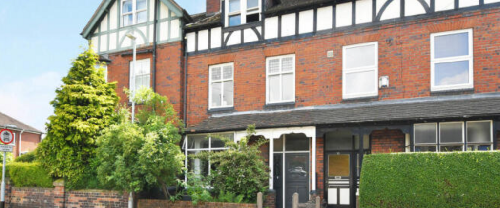 5 bedroom terraced house to rent - Photo 1