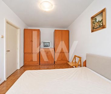 Închiriere apartament cu 2 camere, mobilat si utilat, zona Astra - Photo 3