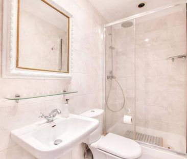 Studio to rent - Photo 6