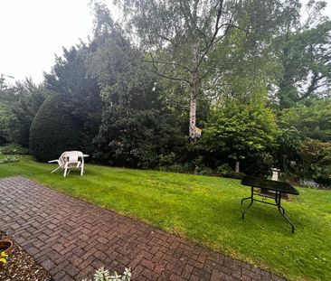 1 bedroom retirement property to rent - Photo 5