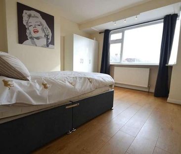 Hillingdon Avenue, Staines-upon-thames, TW19 - Photo 6