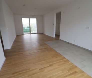 Neubau I Tolle, geräumige 3-Zimmer-Wohnung mit Loggia - Photo 3