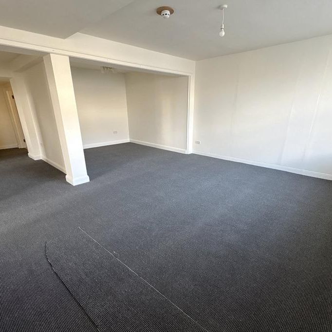 1 bedroom ground floor flat to rent - Photo 1