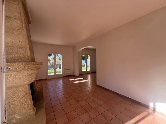 Location Maison 5 pièces 128m² AIX EN PROVENCE 90ème - Photo 1