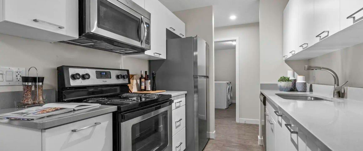 Elan — 2 Bedroom 2 Bath - Photo 1