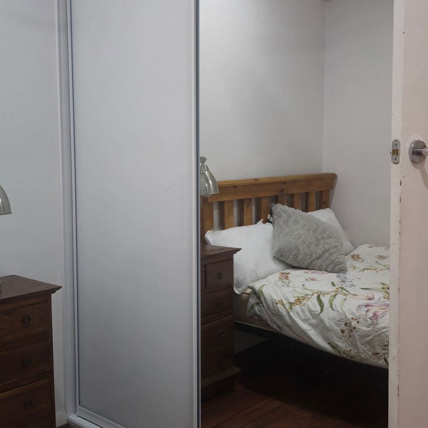 Plympton Park - Photo 1