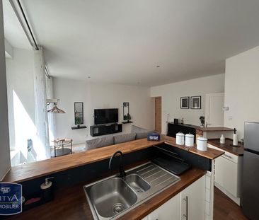 Location Appartement 1 pièce 35m² ST ETIENNE 42100 - Photo 1