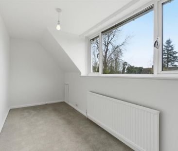 5 bedroom detached house to rent - Photo 4