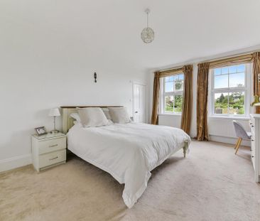 5 bedroom semi-detached house to rent - Photo 5