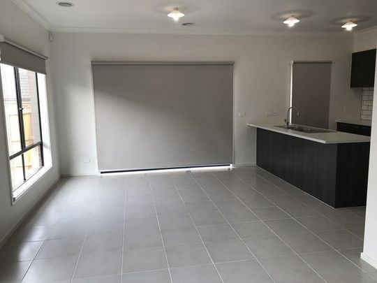 Deluxe & Dazzling Double Storey Delight - Photo 1