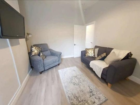 4 bedroom house share to rent - Photo 1