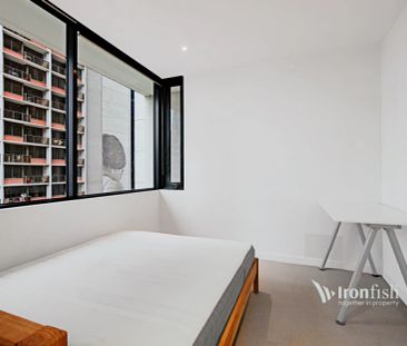 2 Bed, 1 Bath - Photo 5