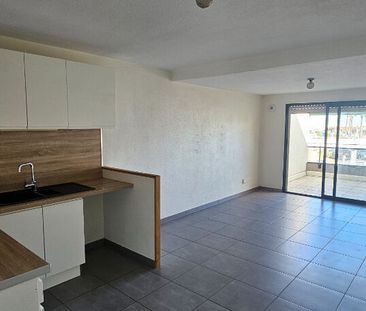 Location Appartement 3 pièces 52m² - Photo 6