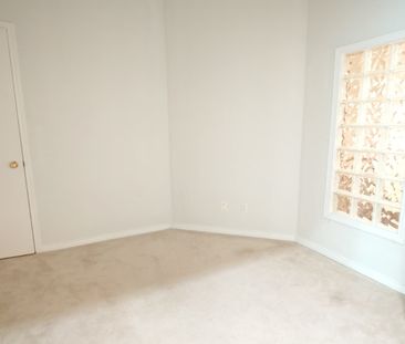 For Lease - 7 King Street Unit# 2104, Toronto, Ontario - Photo 1