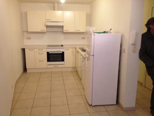 Appartement te huur - Photo 1