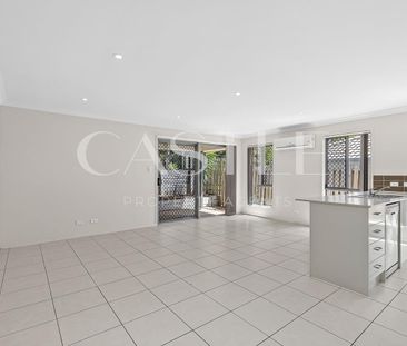 Exquisite Family Home In Sought After Suburb - Photo 1