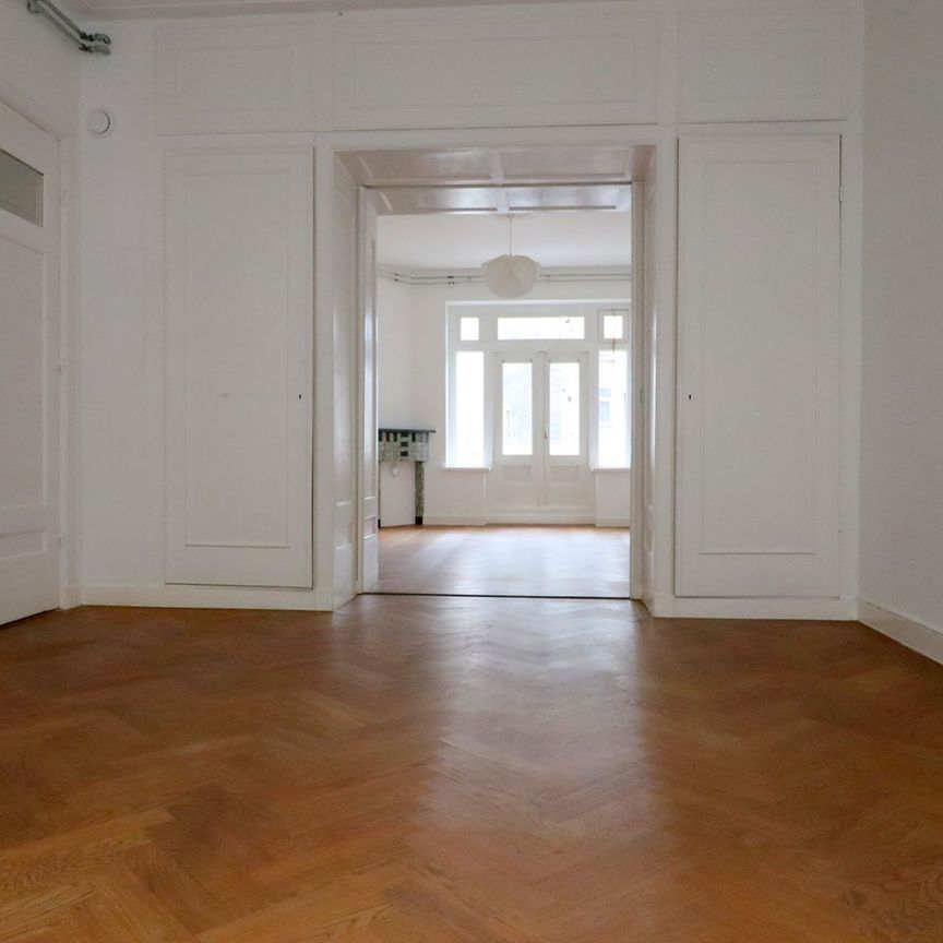 Appartement te huur: Tweede Helmersstraat 11-1 1054 CA Amsterdam - Photo 1