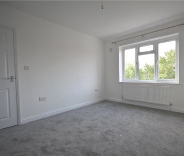 Rydal Crescent, Perivale, Greenford, UB6 8EQ - Photo 2