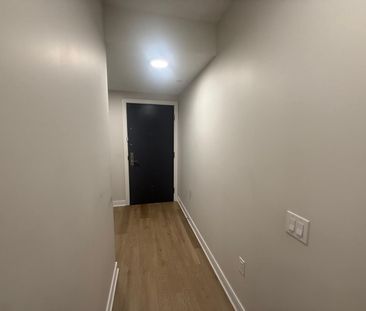 For Lease - 86 Dundas Street Unit# 411, Mississauga, Ontario - Photo 1