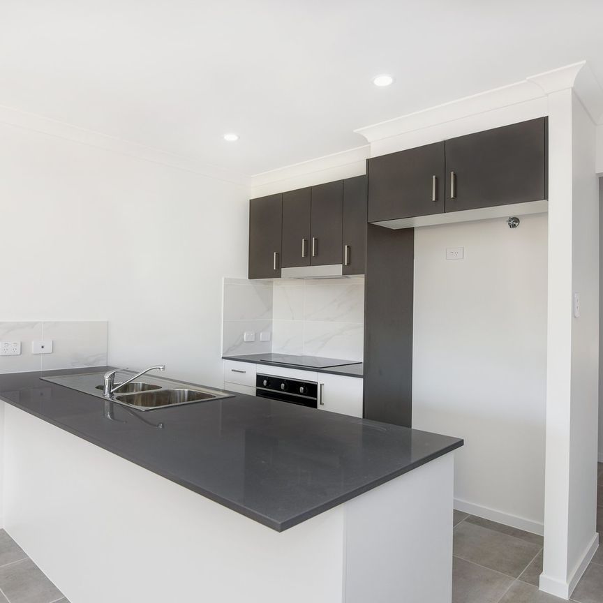 2/5 Shelby Street, Glenvale - Photo 1