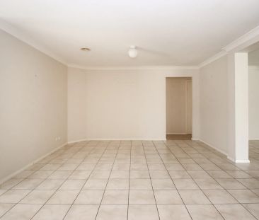 12 Hughes Street, Orange. - Photo 1