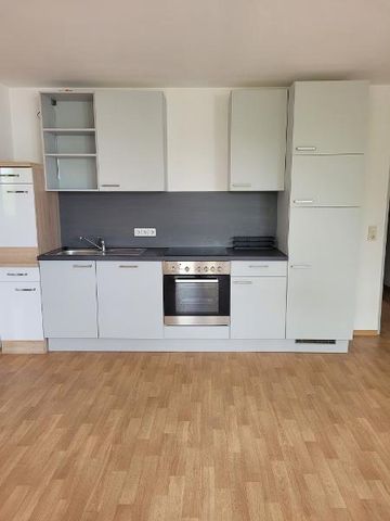 Passau Haidenhof ruhig gelegene 2 Zimmer Wohnung mit EBK und Carport Stellplatz - Photo 2