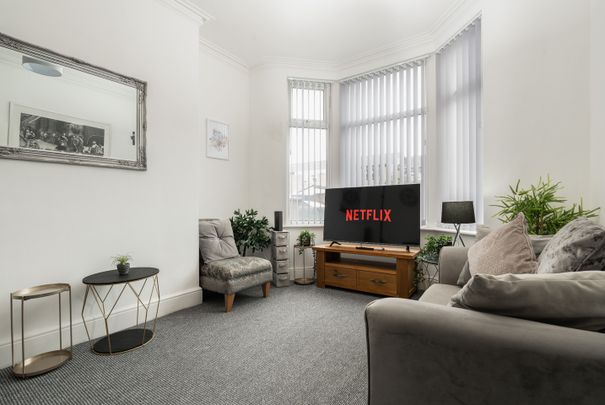 4 Bed Semi-Detached House, Hawthorne Road, L20 - Photo 1