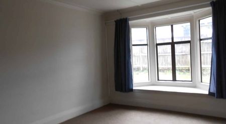 3 Bedroom house available - Glen Eden - Photo 3