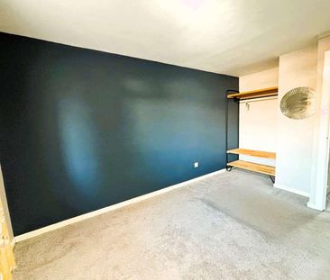 Lindisfarne, Peterlee, SR8 - Photo 1