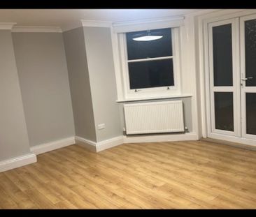 Room in a Shared Flat, Blackheath, SE3 - Photo 1