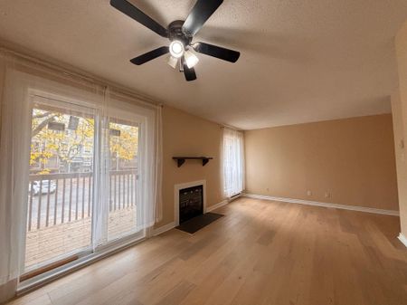 For Lease - 200 Fenerty Court Unit# 4, Kanata, Ontario - Photo 2