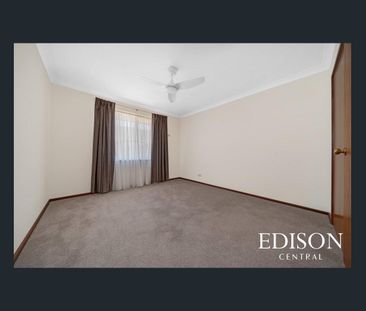 Light-Filled North Perth Residence - Photo 5