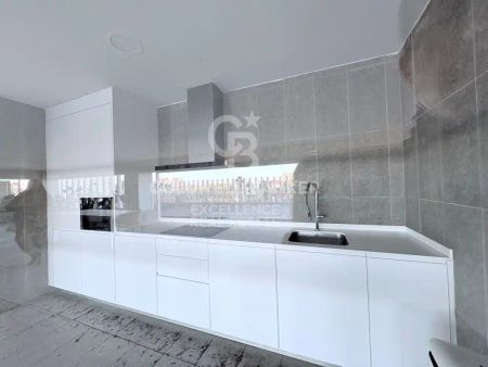 Piso de alquiler en Avenida de las Cortes Valencianas, Barrio de Benicalap - Foto 4